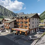St. Michael Hotell 4*