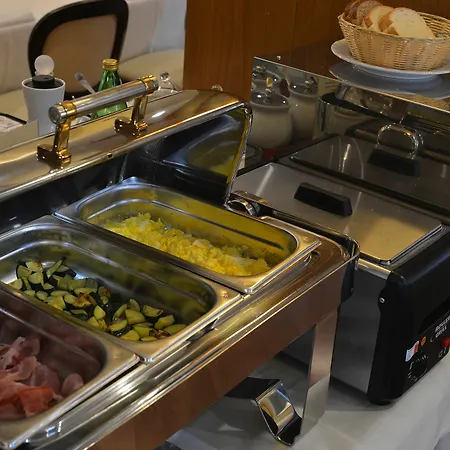 St. Michael Hotell 4*